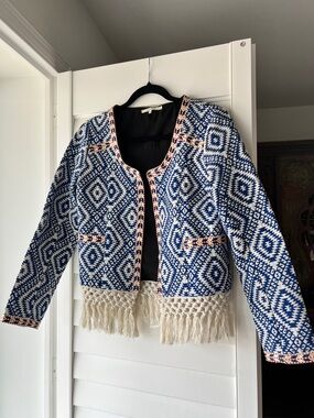 Tularosa Blue and White Geometric Fringe Jacket - size M